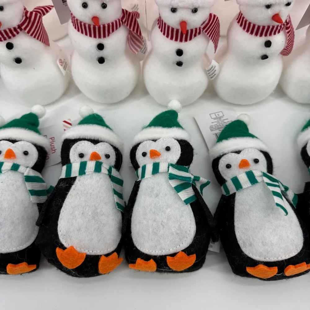 10 Lots of 22 Target Bullseye Playground Snowman‎ Penguin Plush 5